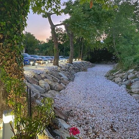 Elena Apartments オリンピアダ エクステリア 写真